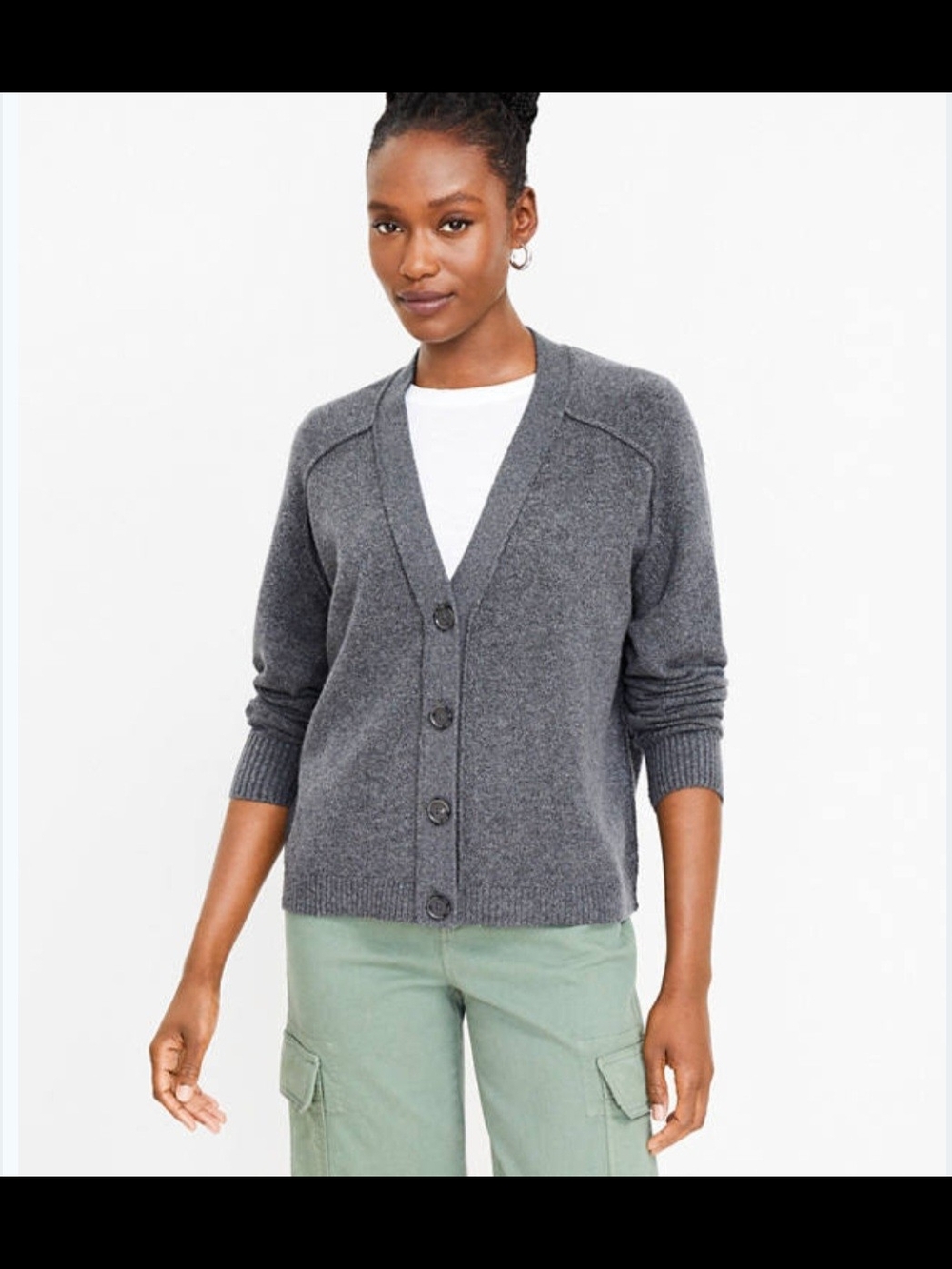 Loft Silver Gray Cropped V-Neck Button Front Cardigan Sweater Medium